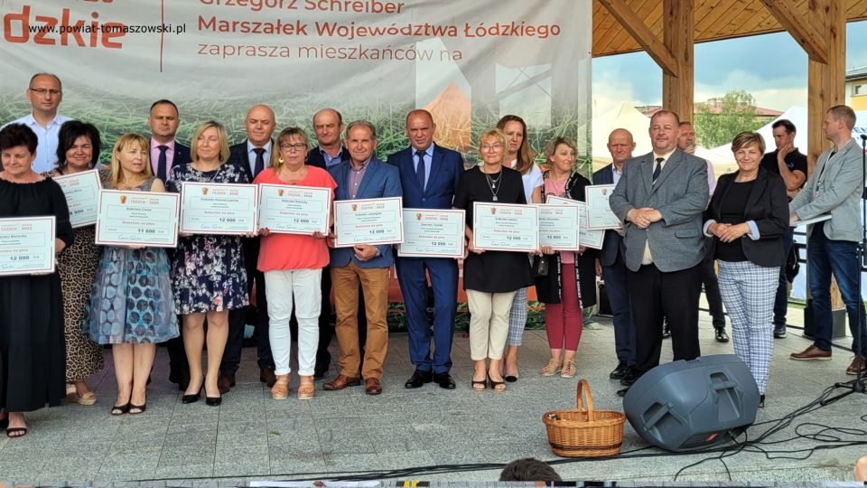 Na zdjęciu: uczestnicy Pikniku Województwa Łódzkiego, który odbył się w Lubochni w piątek, 8 lipca 2022 roku, 