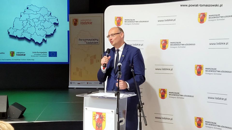 Zdjęcie z części oficjalnej Pikniku Województwa Łódzkiego, który odbył się w Lubochni w Piątek, 8 lipca 2022 roku, 