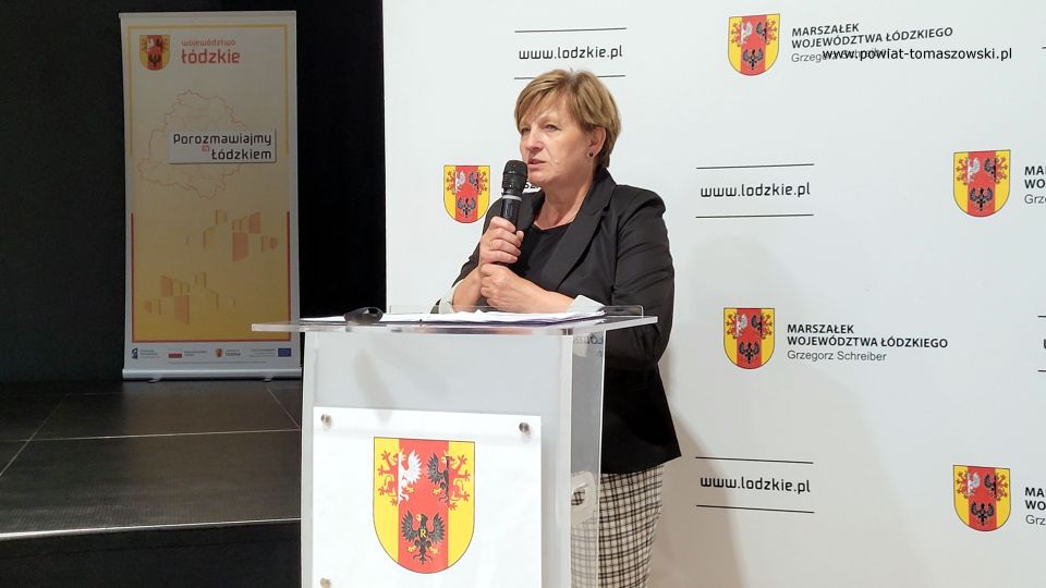 Zdjęcie z części oficjalnej Pikniku Województwa Łódzkiego, który odbył się w Lubochni w Piątek, 8 lipca 2022 roku, 