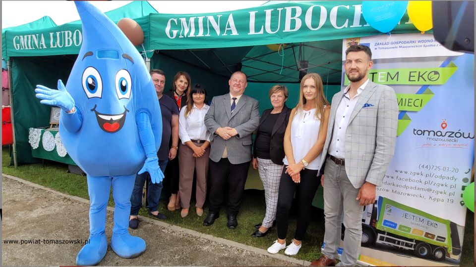 Zdjęcie z części oficjalnej Pikniku Województwa Łódzkiego, który odbył się w Lubochni w Piątek, 8 lipca 2022 roku, 