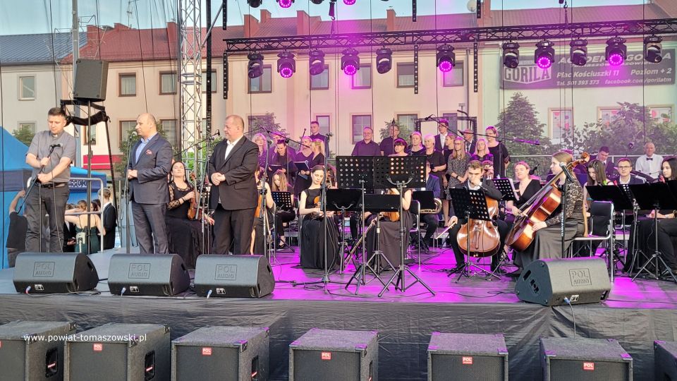 Na zdjęciu: uczestnicy Dni Antoniańskich 2022 w Tomaszowie Mazowieckim 