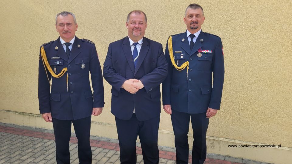 Na zdjęciu: uczestnicy uroczystości z okazji Święta 25. Brygady Kawalerii Powietrznej, które odbyły się w środę, 15 czerwca 2022 roku, na stadionie wojskowym 25. Brygady kawalerii Powietrznej w Tomaszowie Mazowieckim Na zdjęciu: uczestnicy uroczystości z okazji Święta 25. Brygady Kawalerii Powietrznej, które odbyły się w środę, 15 czerwca 2022 roku, na stadionie wojskowym 25. Brygady kawalerii Powietrznej w Tomaszowie Mazowieckim