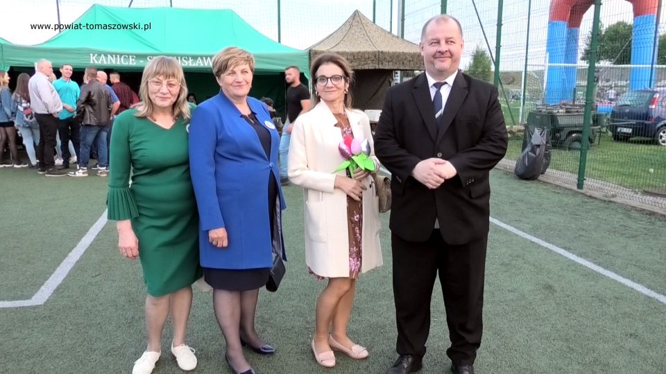 Na zdjęciu: uczestnicy XIII Lubocheńskiego Festiwalu Masła, który odbył się w Lubochni w sobotę, 4 czerwca 2022 roku Na zdjęciu: uczestnicy XIII Lubocheńskiego Festiwalu Masła, który odbył się w Lubochni w sobotę, 4 czerwca 2022 roku