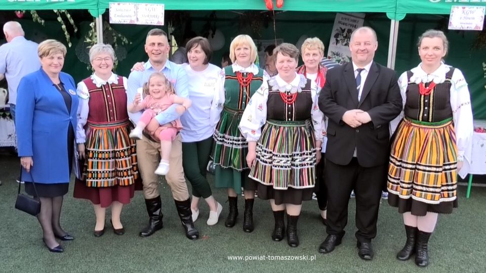 Na zdjęciu: uczestnicy XIII Lubocheńskiego Festiwalu Masła, który odbył się w Lubochni w sobotę, 4 czerwca 2022 roku Na zdjęciu: uczestnicy XIII Lubocheńskiego Festiwalu Masła, który odbył się w Lubochni w sobotę, 4 czerwca 2022 roku