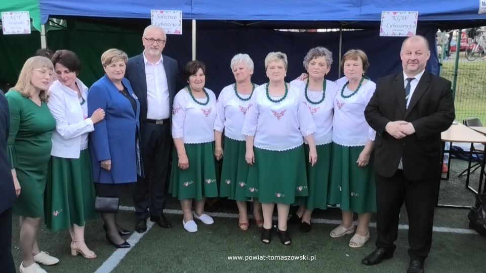 Na zdjęciu: uczestnicy XIII Lubocheńskiego Festiwalu Masła, który odbył się w Lubochni w sobotę, 4 czerwca 2022 roku Na zdjęciu: uczestnicy XIII Lubocheńskiego Festiwalu Masła, który odbył się w Lubochni w sobotę, 4 czerwca 2022 roku