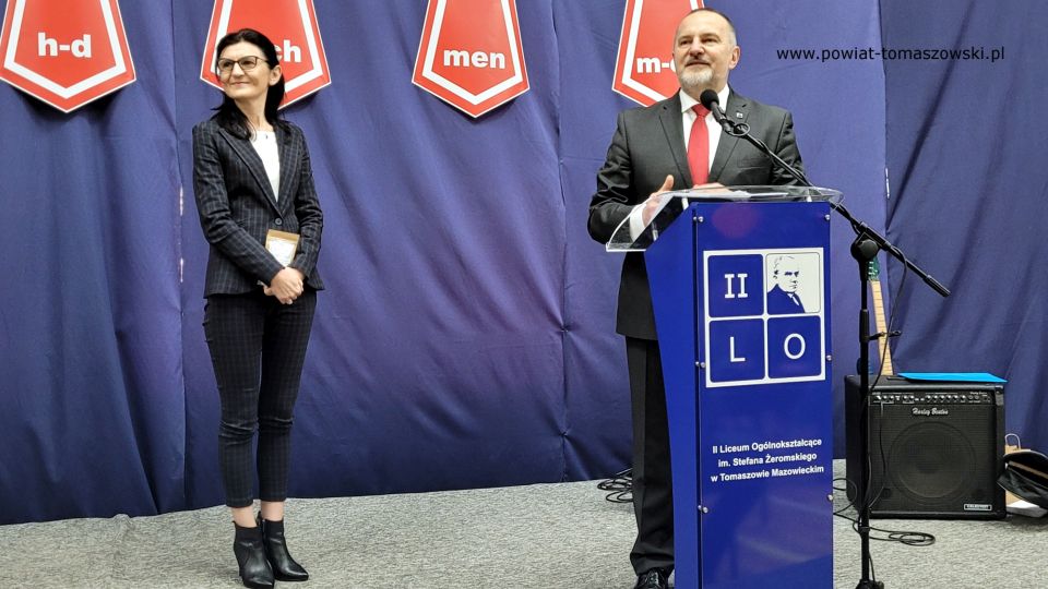 Zdjęcie z Dnia otwartych drzwi w II Liceum Ogólnokształcącym im. Stefana Żeromskiego w Tomaszowie Mazowieckiem, które odbyły się w sobotę, 9 kwietnia 2022 roku
