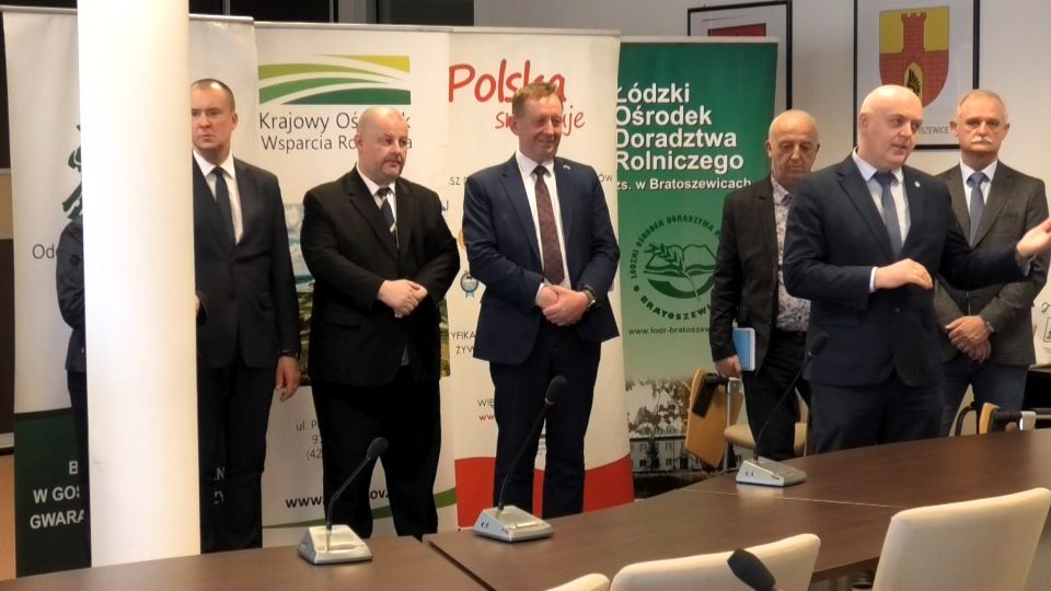 Zdjęcie ze szkolenia przygotowanego dla Kół Gospodyń Wiejskich pt. „Zdrowy styl życia, zdrowy styl bycia” zorganizowane przez Powiatowe Biuro Doradztwa Rolniczego w Tomaszowie Mazowieckim w piątek, 25 marca 2022 roku Zdjęcie ze szkolenia przygotowanego dla Kół Gospodyń Wiejskich pt. „Zdrowy styl życia, zdrowy styl bycia” zorganizowane przez Powiatowe Biuro Doradztwa Rolniczego w Tomaszowie Mazowieckim w piątek, 25 marca 2022 roku