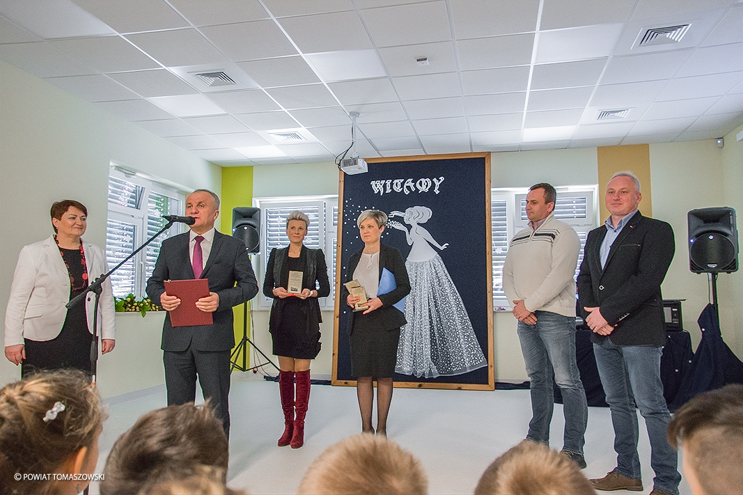 Otwarcie nowego budynku Szkoły Podstawowej w Budziszewicach