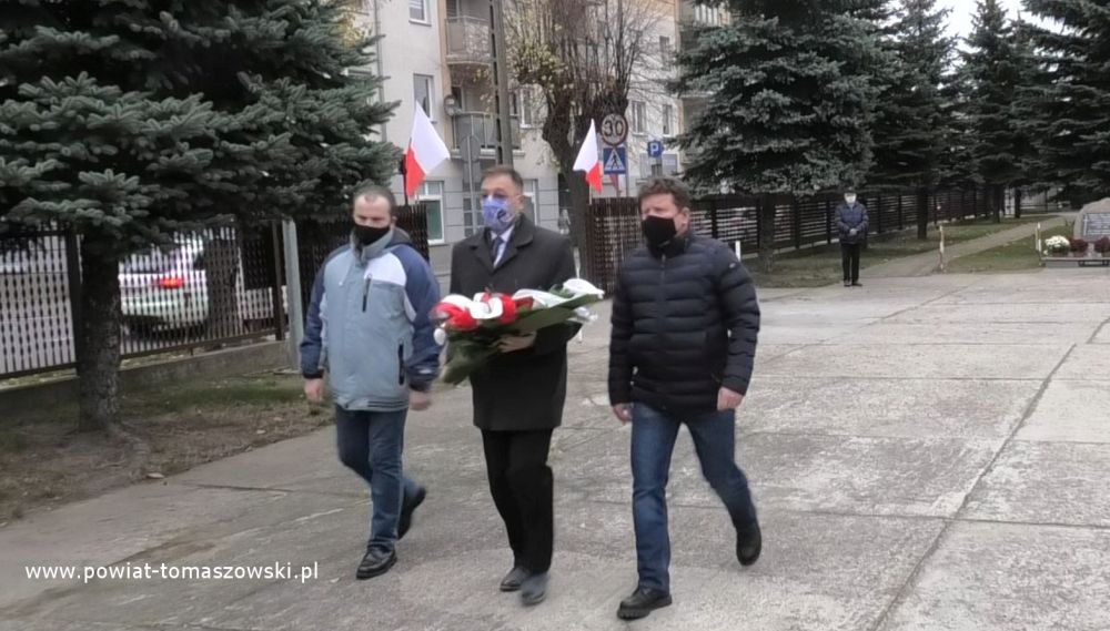Skromne obchody Narodowego Święta Niepodległości w czasie pandemii