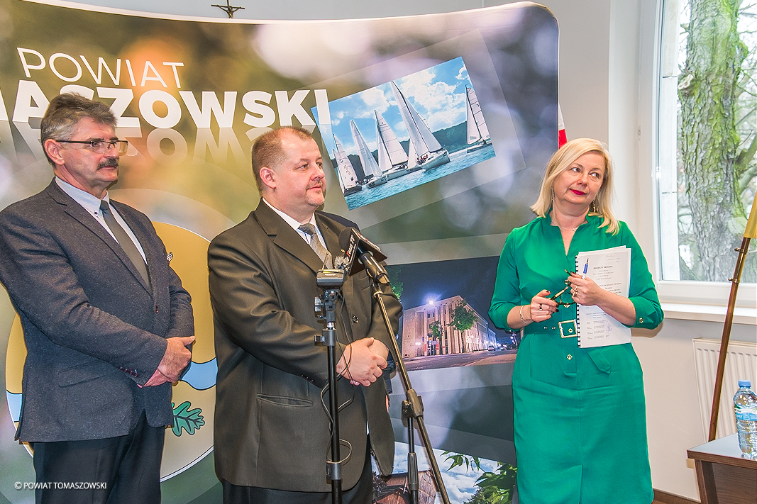 Podpisano umowę na Rozbudowę ulicy Zawadzkiej nr 4338E wraz z budową ronda na skrzyżowaniu ulicy Zawadzka i Elizy Orzeszkowej