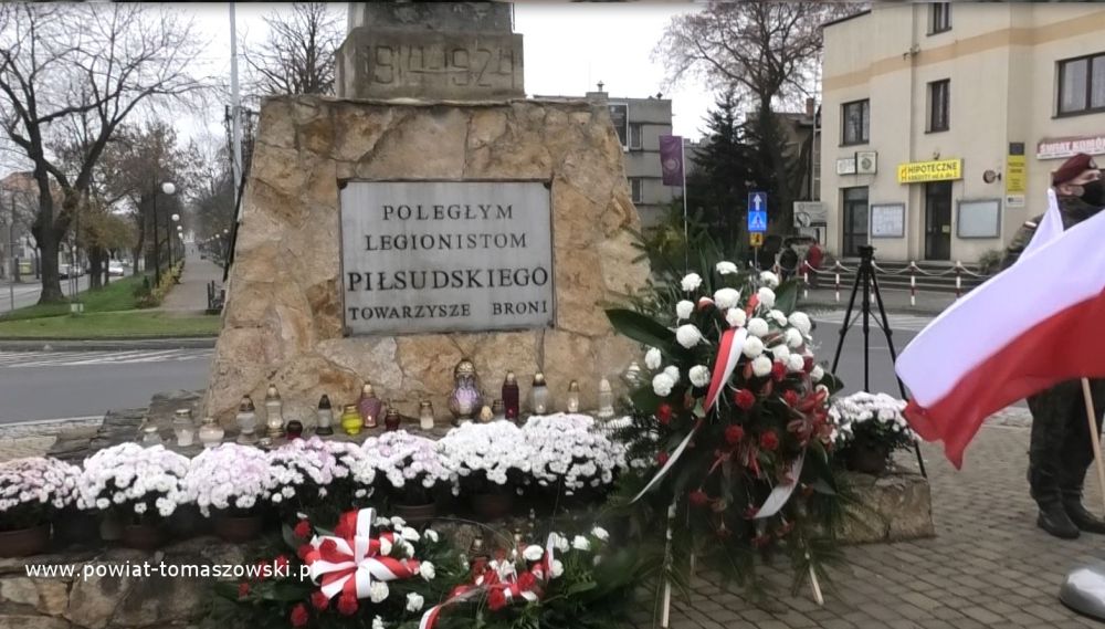  Skromne obchody Narodowego Święta Niepodległości w czasie pandemii
