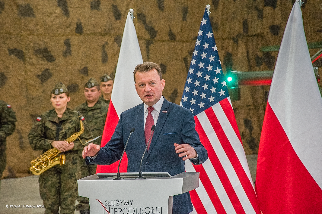 Ambasador USA Georgette Mosbacher w 25. Brygadzie Kawalerii Powietrznej w Tomaszowie Mazowieckim