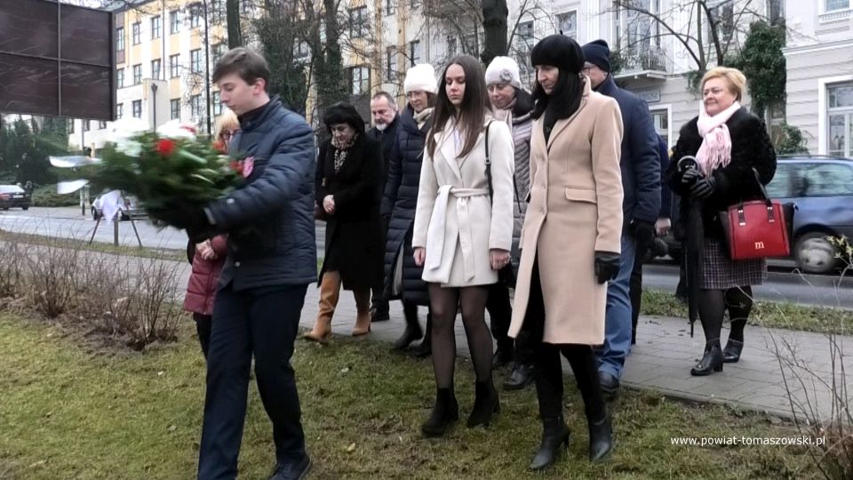 Na zdjęciu: zdjęcie z obchodów 191. Rocznicy wybuchu powstania listopadowego, które odbyły się 29 listopada 2021 roku w Tomaszowie Mazowieckim