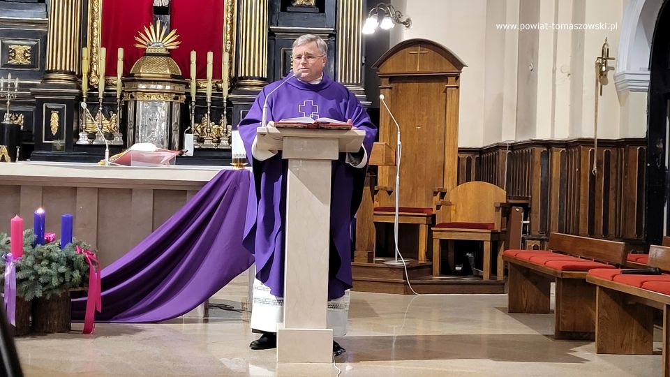 Na zdjęciu: zdjęcie z obchodów 191. Rocznicy wybuchu powstania listopadowego, które odbyły się 29 listopada 2021 roku w Tomaszowie Mazowieckim
