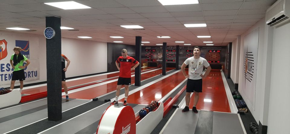 zdjęcie z Mistrzostw Polski Juniorów oraz Drużynowych Mistrzostw Polski Juniorów w kręglarstwie klasycznym, które odbyły się w Lesznie 26-27 czerwca 2021 roku