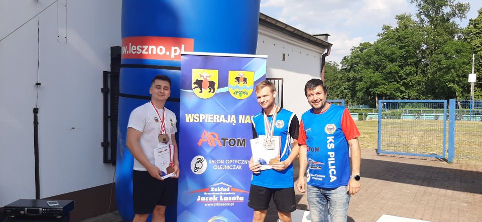 zdjęcie z Mistrzostw Polski Juniorów oraz Drużynowych Mistrzostw Polski Juniorów w kręglarstwie klasycznym, które odbyły się w Lesznie 26-27 czerwca 2021 roku