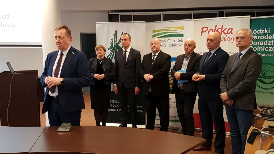 Zdjęcie ze szkolenia przygotowanego dla Kół Gospodyń Wiejskich pt. „Zdrowy styl życia, zdrowy styl bycia” zorganizowane przez Powiatowe Biuro Doradztwa Rolniczego w Tomaszowie Mazowieckim w piątek, 25 marca 2022 roku Zdjęcie ze szkolenia przygotowanego dla Kół Gospodyń Wiejskich pt. „Zdrowy styl życia, zdrowy styl bycia” zorganizowane przez Powiatowe Biuro Doradztwa Rolniczego w Tomaszowie Mazowieckim w piątek, 25 marca 2022 roku