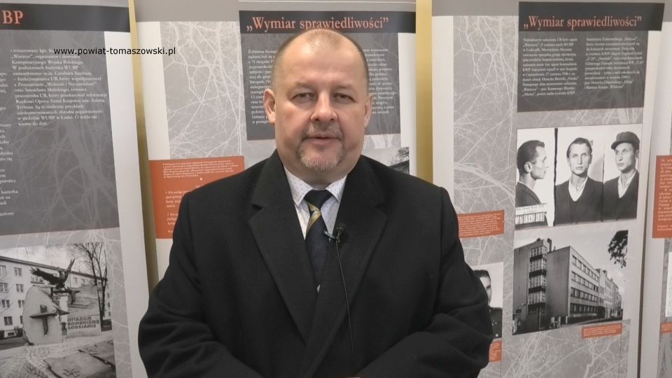 Na zdjęciu: uczestnicy uroczystości, podczas której nadano imię gen. bryg. Stanisława Sojczyńskiego ps. Warszyc dworcowi kolejowemu w Radomsku, która odbyła się w sobotę, 19 lutego 2022 roku w Radomsku Na zdjęciu: uczestnicy uroczystości, podczas której nadano imię gen. bryg. Stanisława Sojczyńskiego ps. Warszyc dworcowi kolejowemu w Radomsku, która odbyła się w sobotę, 19 lutego 2022 roku w Radomsku