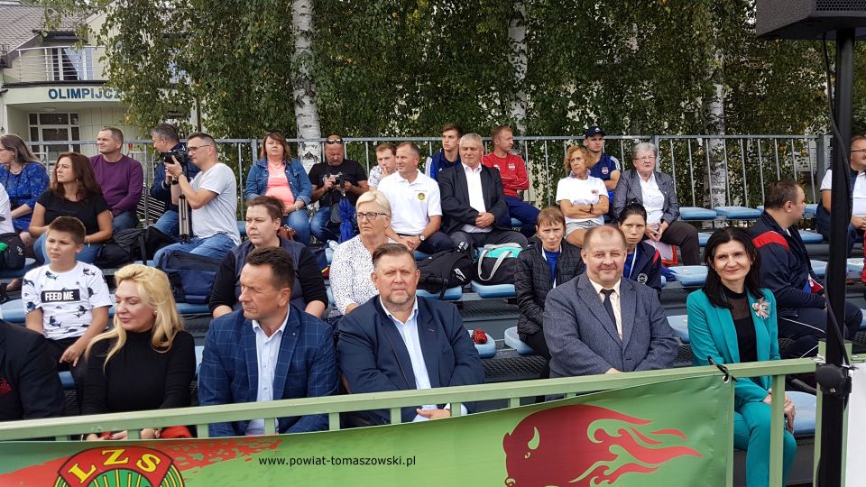 Na zdjęciu: zdjęcie z uroczystego otwarcia 24. Ogólnopolskich Igrzysk Ludowych Zespołów Sportowych w Spale, które odbyło się 27 sierpnia 2021 roku