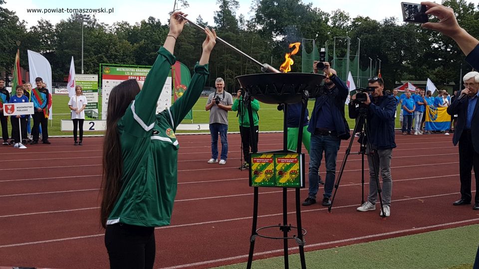 Na zdjęciu: zdjęcie z uroczystego otwarcia 24. Ogólnopolskich Igrzysk Ludowych Zespołów Sportowych w Spale, które odbyło się 27 sierpnia 2021 roku
