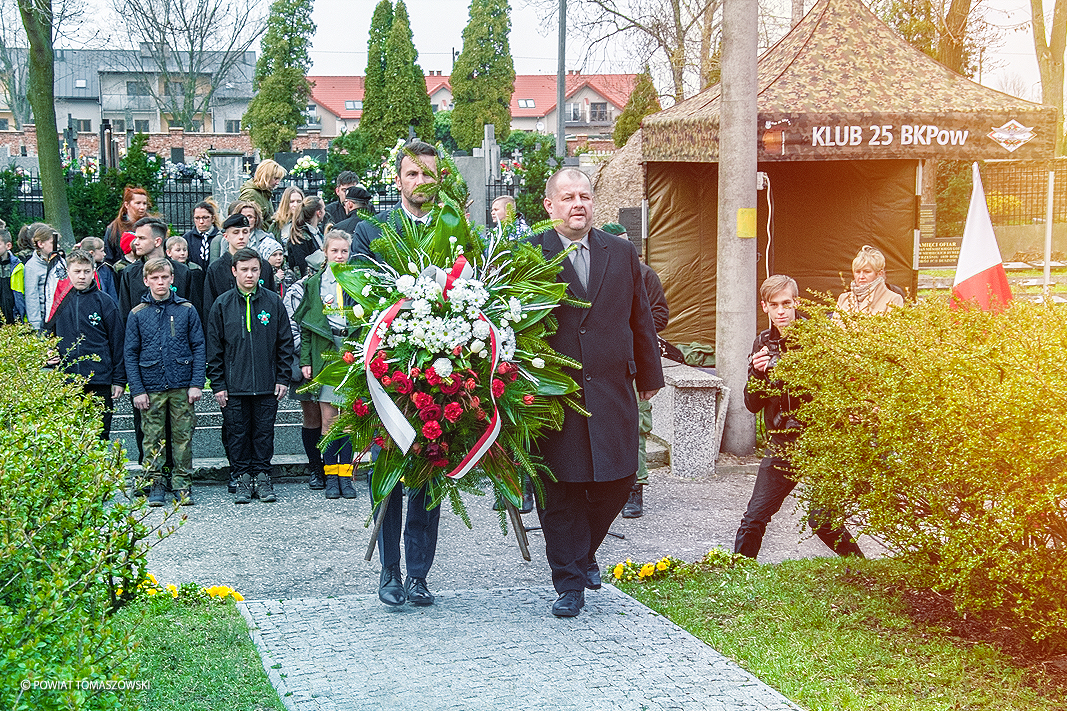 Obchody upamiętniające 79. Rocznicę Zbrodni Katyńskiej