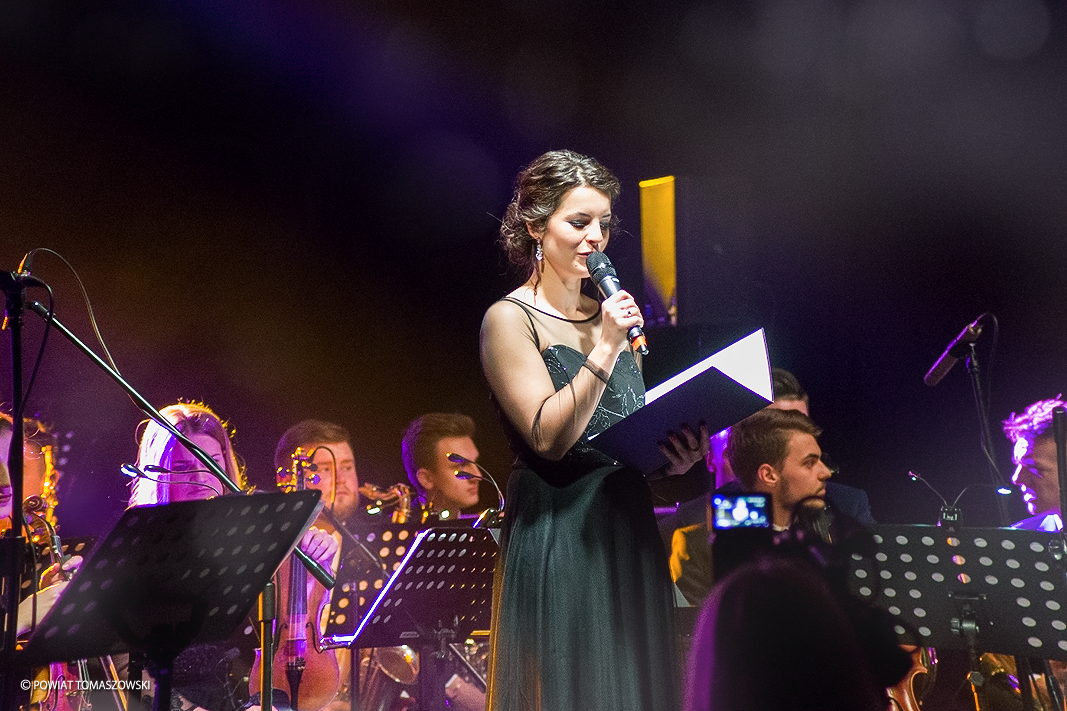 Koncert Noworoczny w wykonaniu Młodzieżowej Orkiestry Symfonicznej "Symfonia Juventus" pod dyrekcją Kamila Wrony
