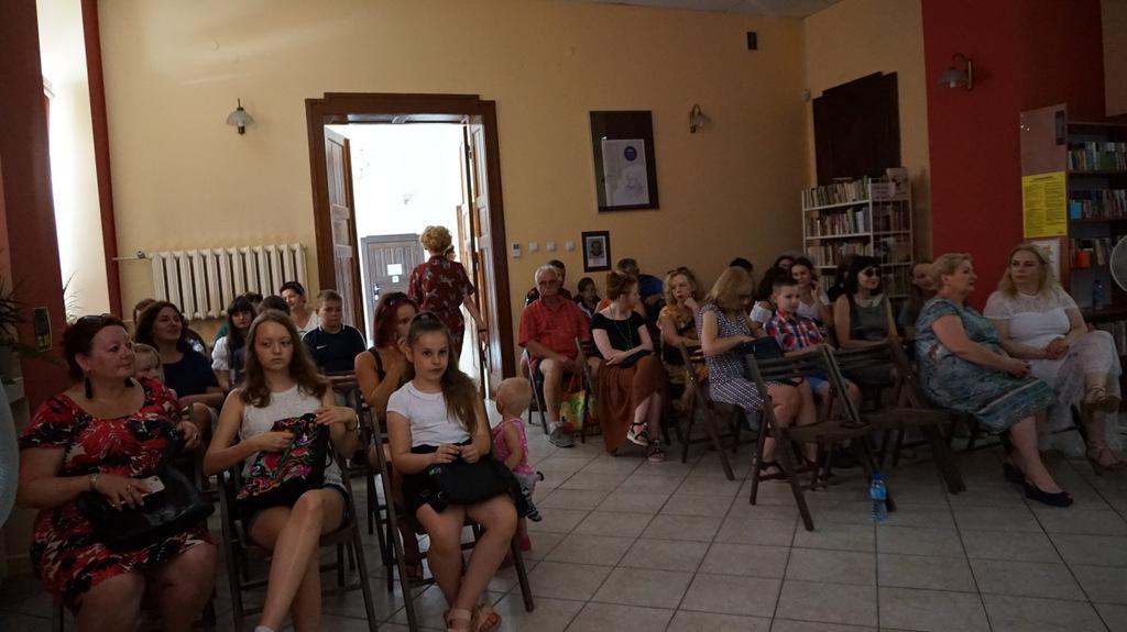 Uroczyste podsumowanie XIV edycji Miejsko-Powiatowego Konkursu literacko-plastycznego pt. "Ja i moja Mała Ojczyzna: z biblioteką w tle"