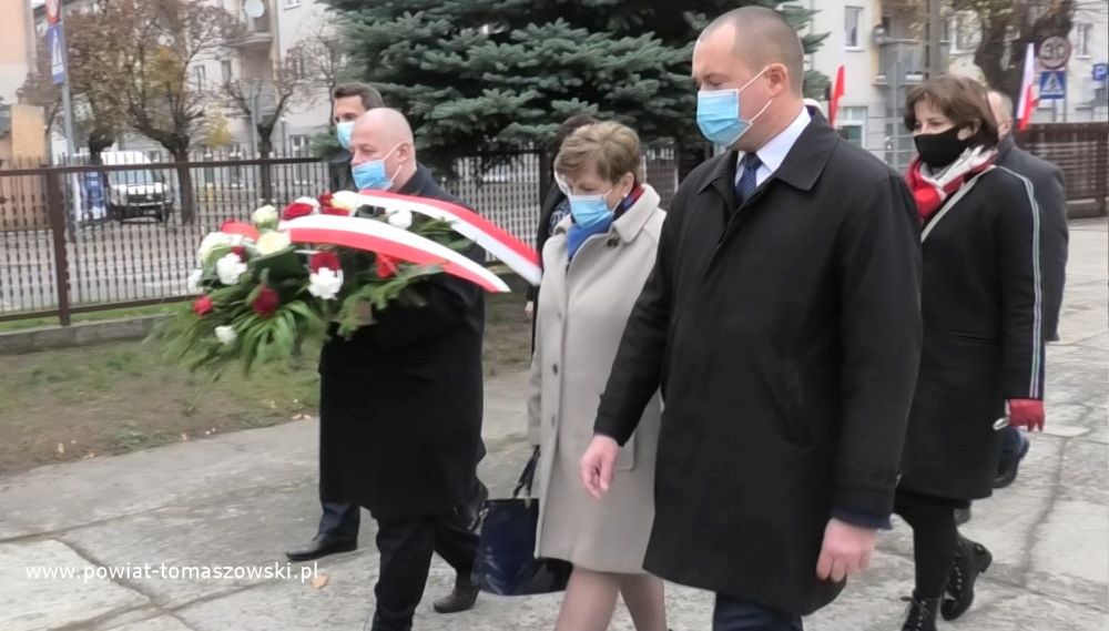 Skromne obchody Narodowego Święta Niepodległości w czasie pandemii