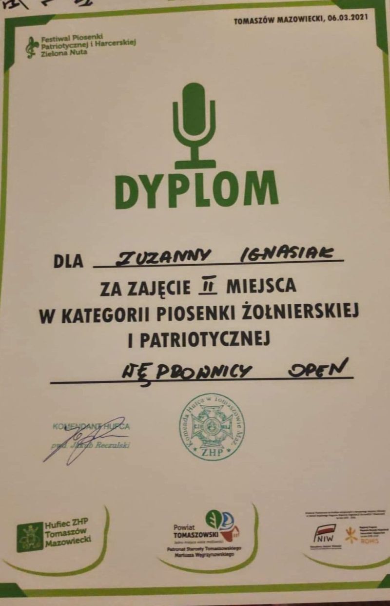 Zuzanny Ignasiak i Weroniki Bąk – laureatki Festiwalu Piosenki Patriotycznej i Harcerskiej „Zielona nuta”