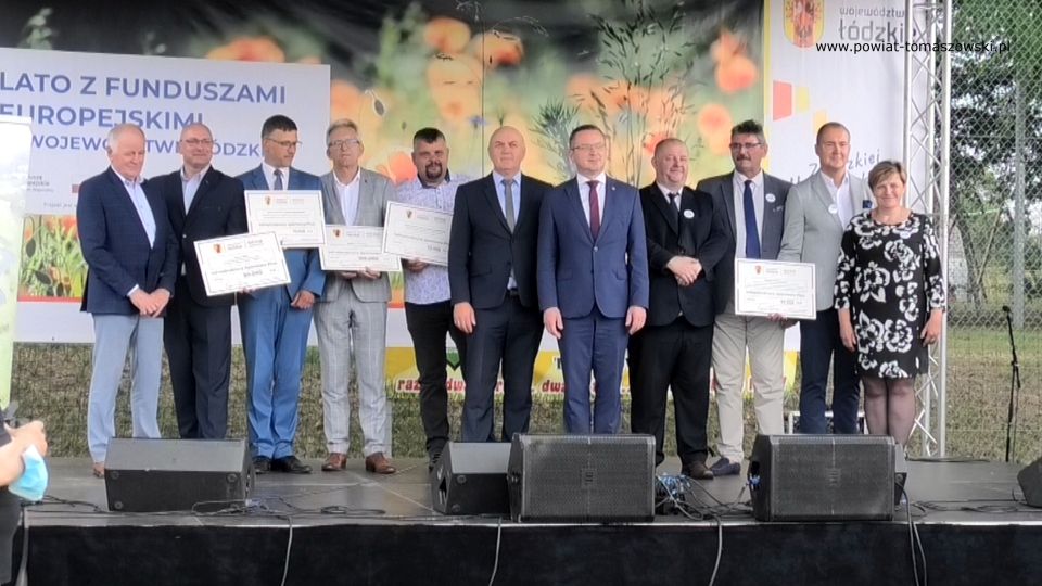 Na zdjęciu: zdjęcie z festynu rodzinnego „Lato z Funduszami Europejskimi, zorganizowanego 23 lipca 2021 roku w Twardej w gminie Tomaszów Mazowieckim, przez Urząd Marszałkowski w Łodzi