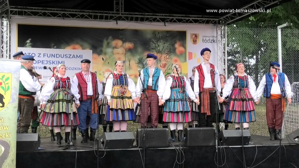 Na zdjęciu: zdjęcie z festynu rodzinnego „Lato z Funduszami Europejskimi, zorganizowanego 23 lipca 2021 roku w Twardej w gminie Tomaszów Mazowieckim, przez Urząd Marszałkowski w Łodzi