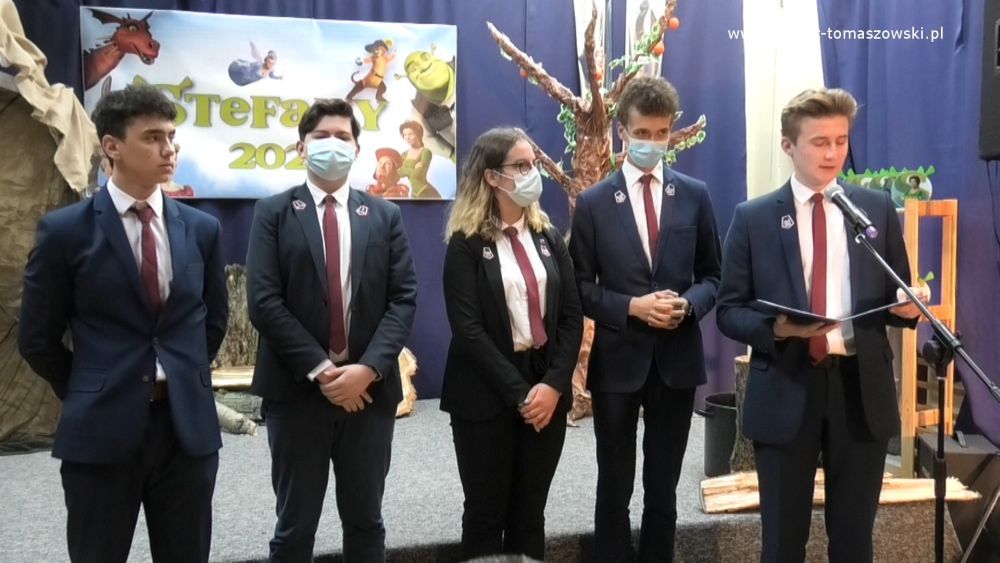 NAGRODY DYREKTORA Z OKAZJI DNIA EDUKACJI NARODOWEJ W II LO