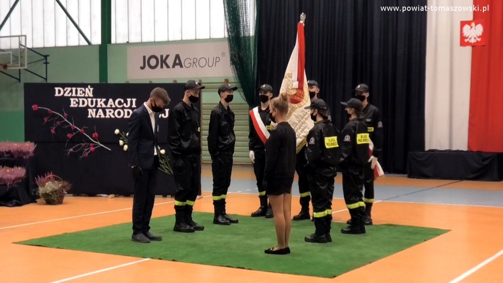 OBCHODY DNIA EDUKACJI NARODOWEJ W ZSP NR 3