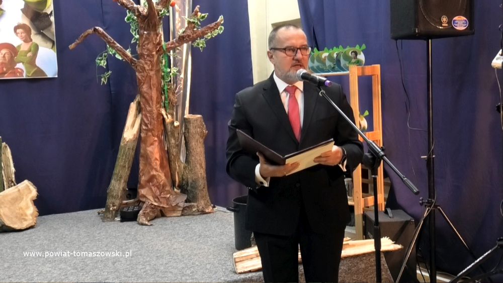 NAGRODY DYREKTORA Z OKAZJI DNIA EDUKACJI NARODOWEJ W II LO