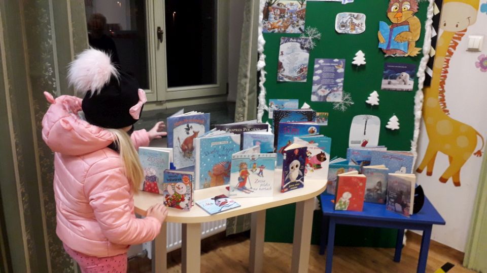 Ferie z książką, czyli "Biblioteczne inspiracje na zimowe atrakcje"