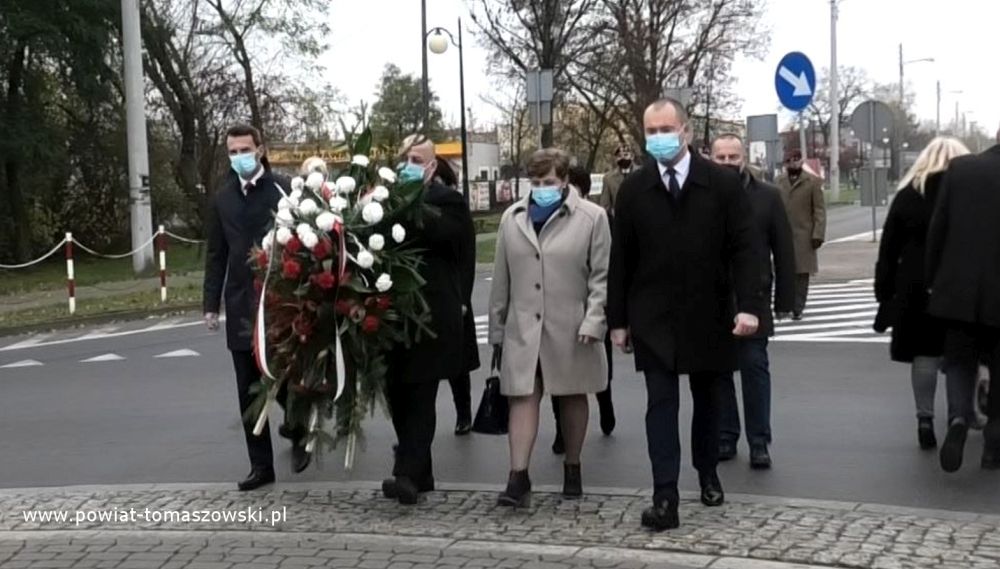 Skromne obchody Narodowego Święta Niepodległości w czasie pandemii