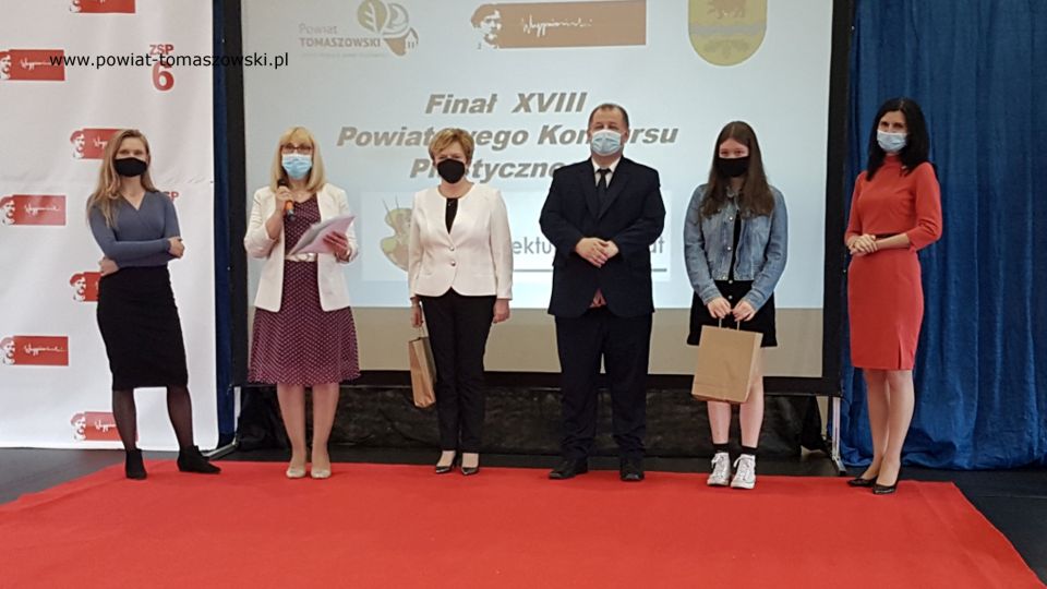Na zdjęciu: Gala finałowa XVIII edycji Powiatowego Konkursu „Zaprojektuj swój świat” organizowanego co roku dla uczniów szkół podstawowych przez Zespół Szkół Ponadpodstawowych nr 6 im. Stanisława Wyspiańskiego w Tomaszowie Mazowieckim