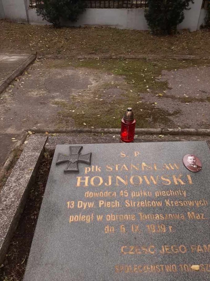 Zespół Szkół Ponadpodstawowych nr 8 włączył się w akcję „Szkoła pamięta”