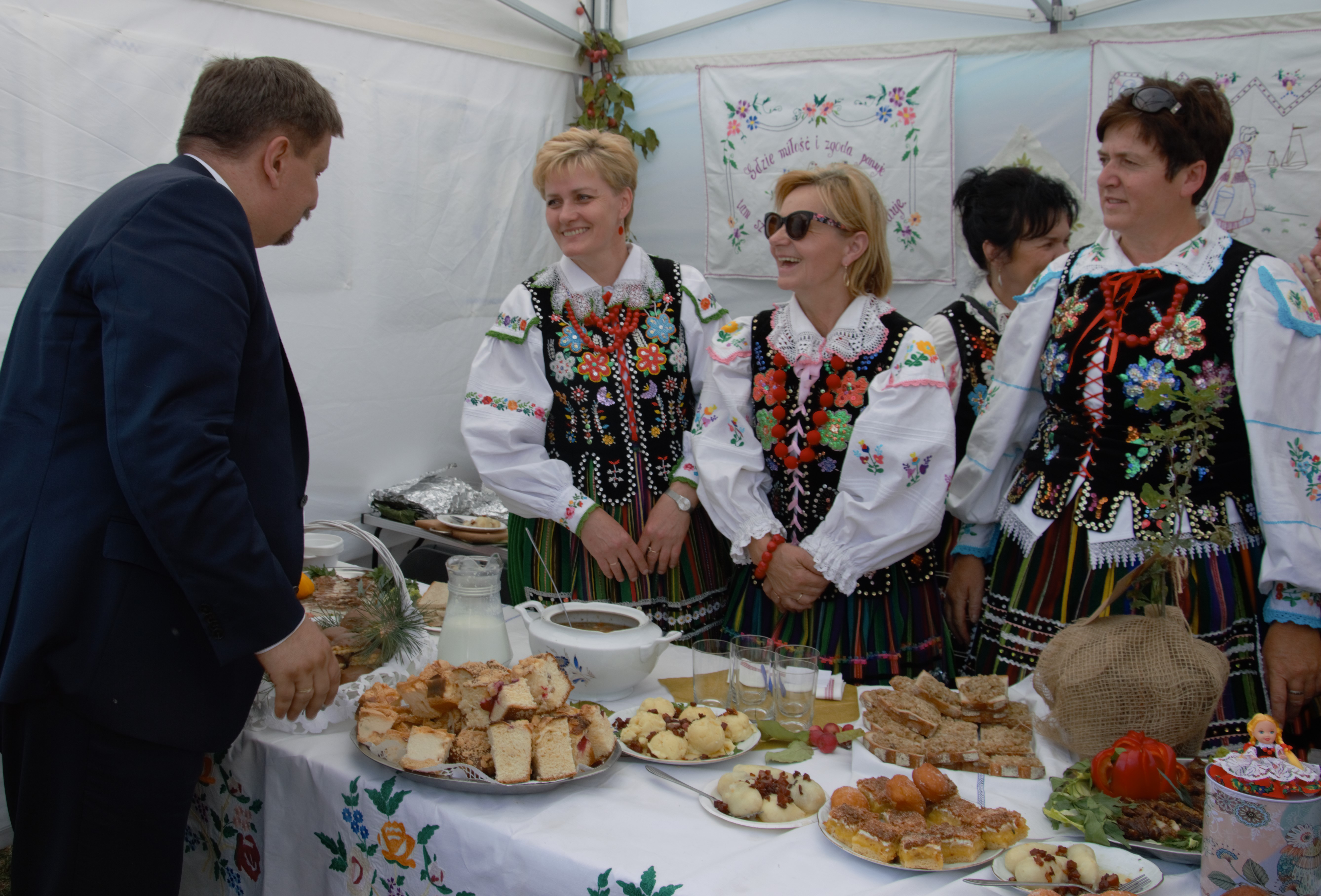 Dożynki Wojewódzkie 2019 w Walewicach 