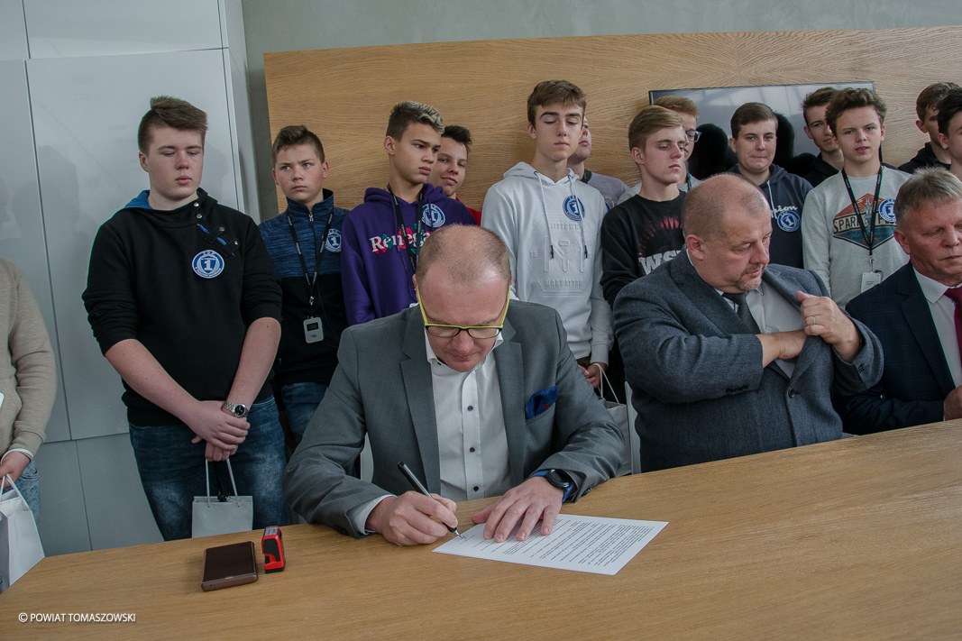 Projekt edukacyjny Ceramiki Paradyż