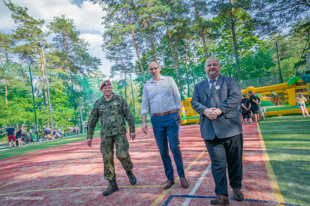 Boisko w Nowym Glinniku 