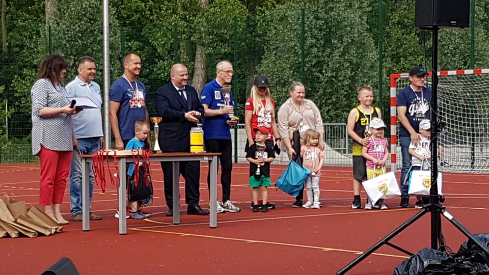 Na zdjęciu; zdjęcie z III Biegu Antoniańskiego, zorganizowanego przez Powiatowe Centrum Animacji Społecznej w Tomaszowie Mazowieckim dla uczczenia patrona miasta Tomaszowa Mazowieckiego i Powiatu Tomaszowskiego, 11 czerwca 2021