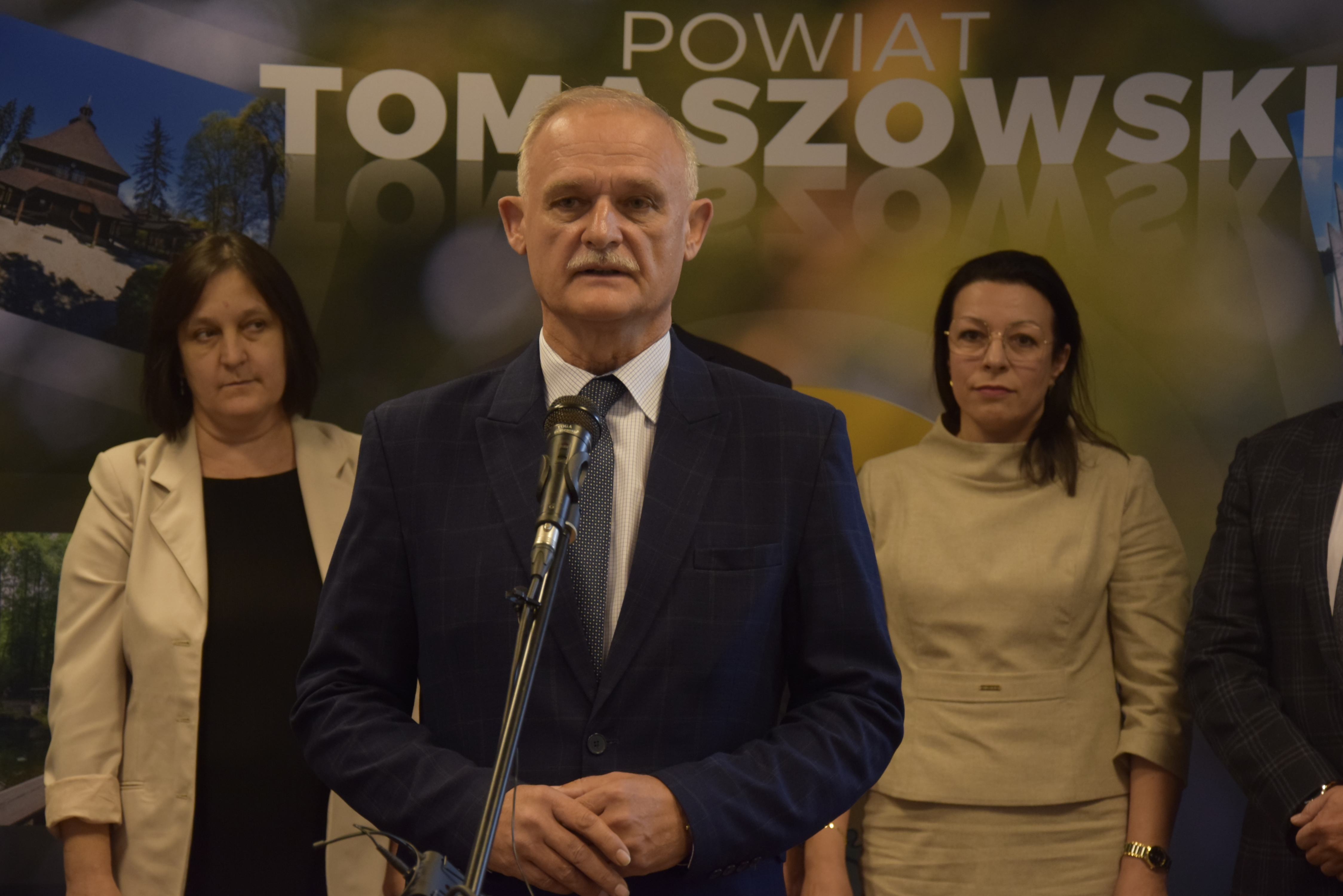 Radny Rady Powiatu Włodzimierz Justyna zabiera głos