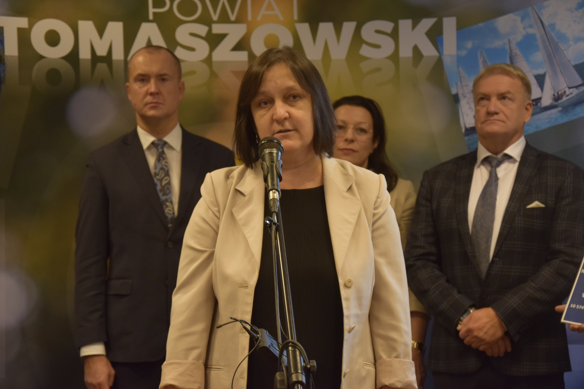 Dyrektor Zarządu Dróg Powiatowych Elżbieta Rudzka zabiera głos