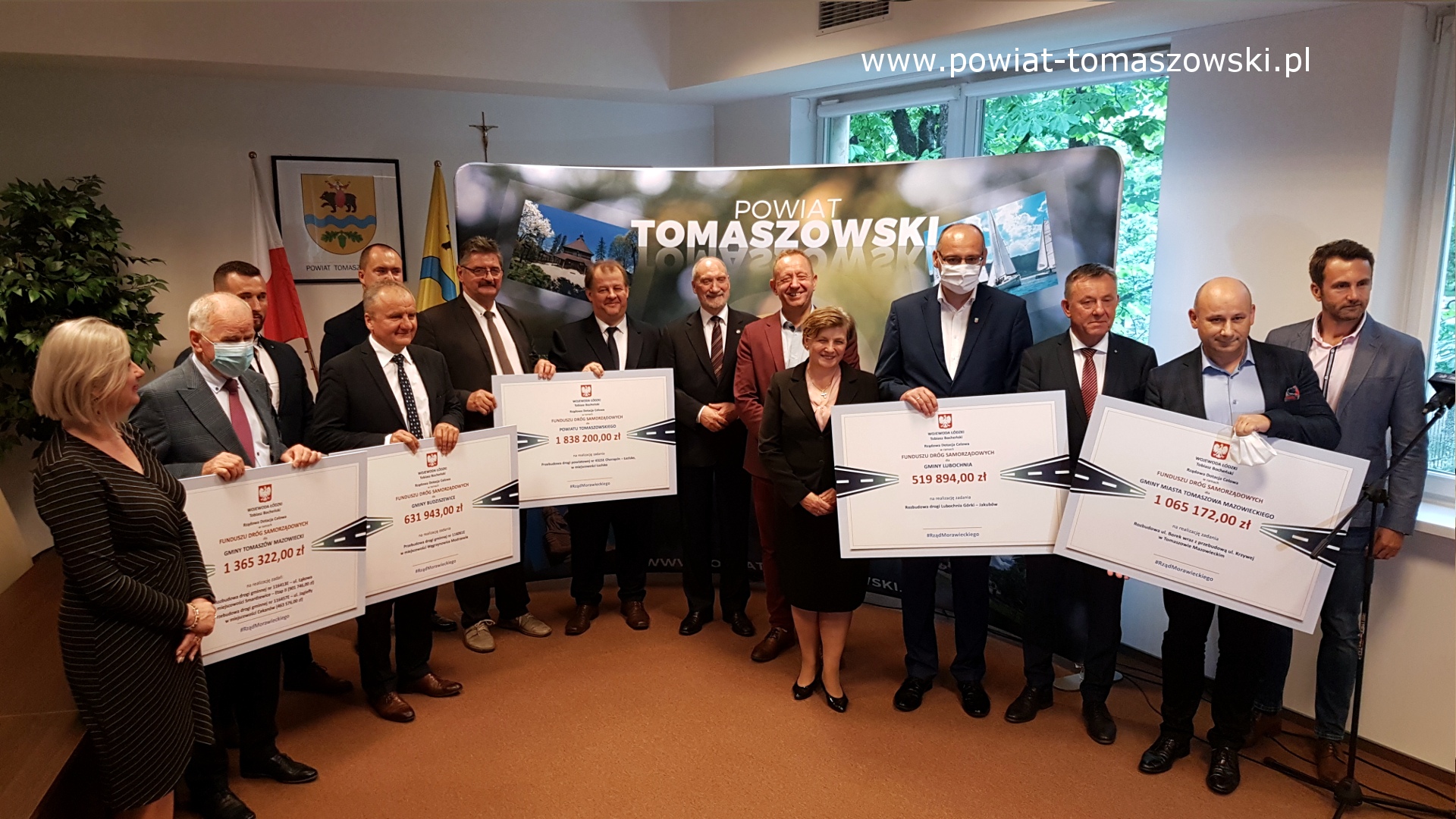 Prawie 5,5 miliona złotych z Funduszu z Funduszu Dróg Samorządowych na drogi w powiecie tomaszowskim