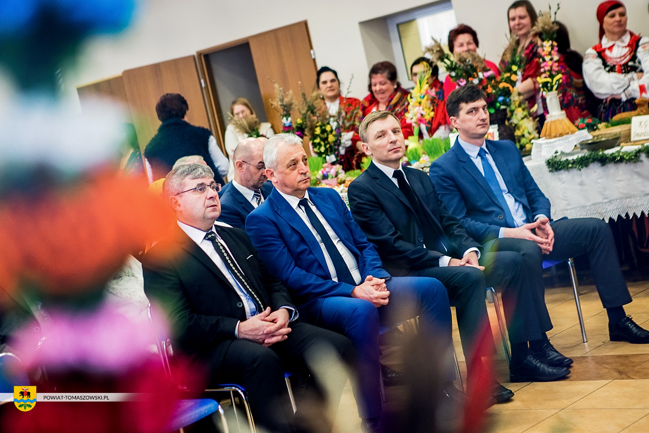 XV Powiatowy Konkurs Pisanek i Palm Wielkanocnych w Będkowie XV Powiatowy Konkurs Pisanek i Palm Wielkanocnych w Będkowie