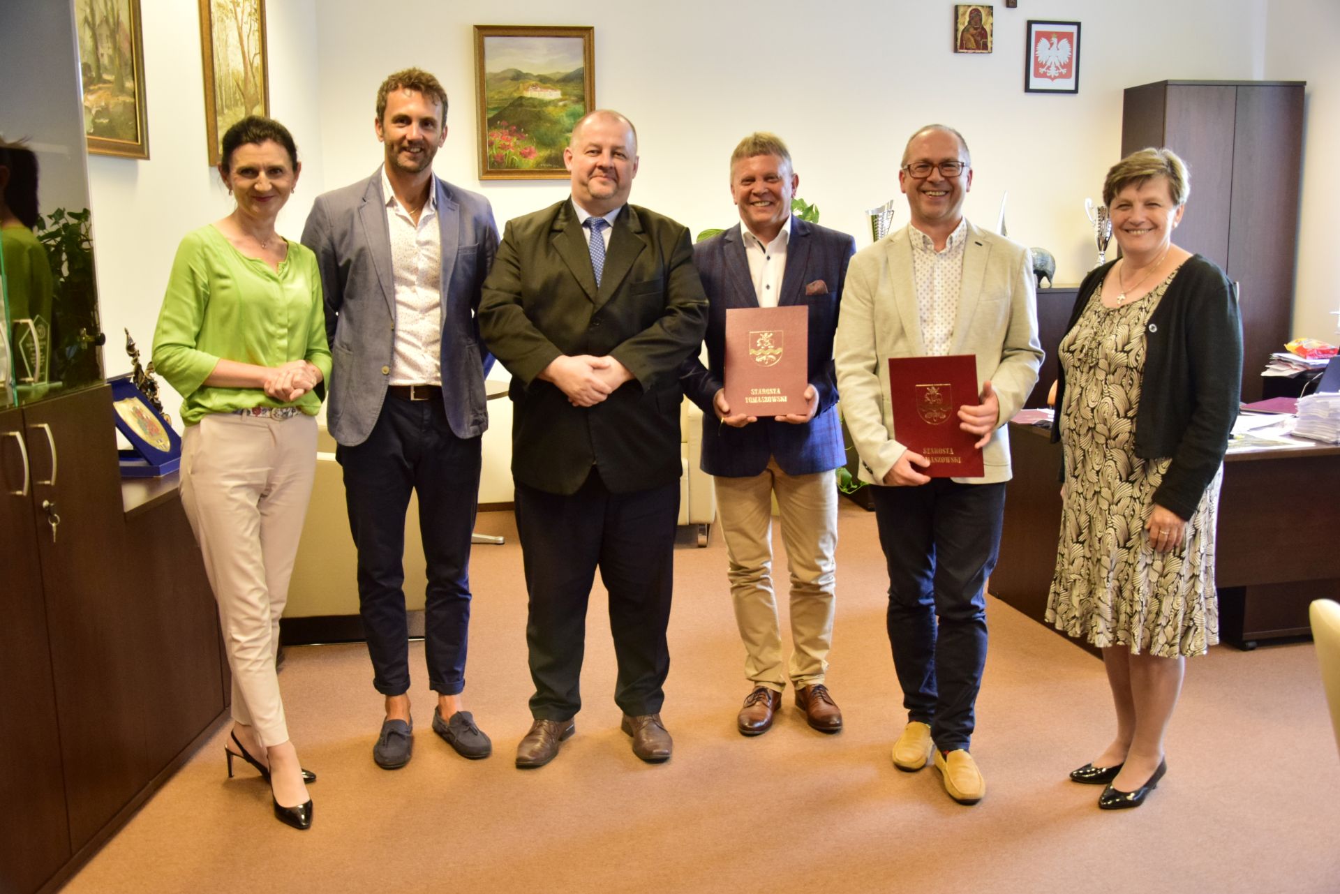 Nagrody jubileuszowe dla dyrektorów szkół