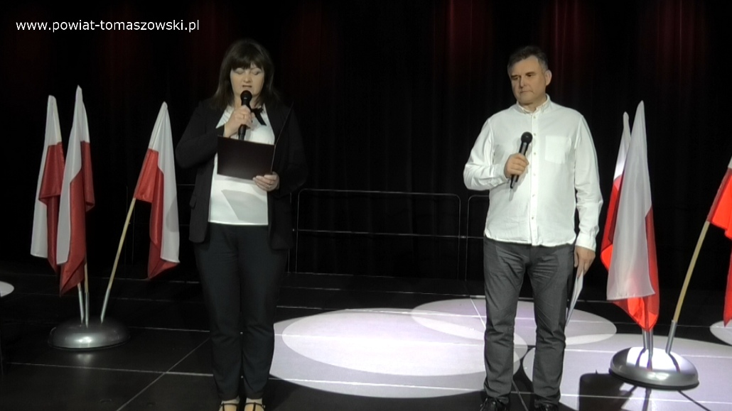 Pracownicy PCAS-u uczcili Dzień Flagi Rzeczypospolitej Polskiej i 229 rocznicę uchwalenia Konstytucji 3 Maja