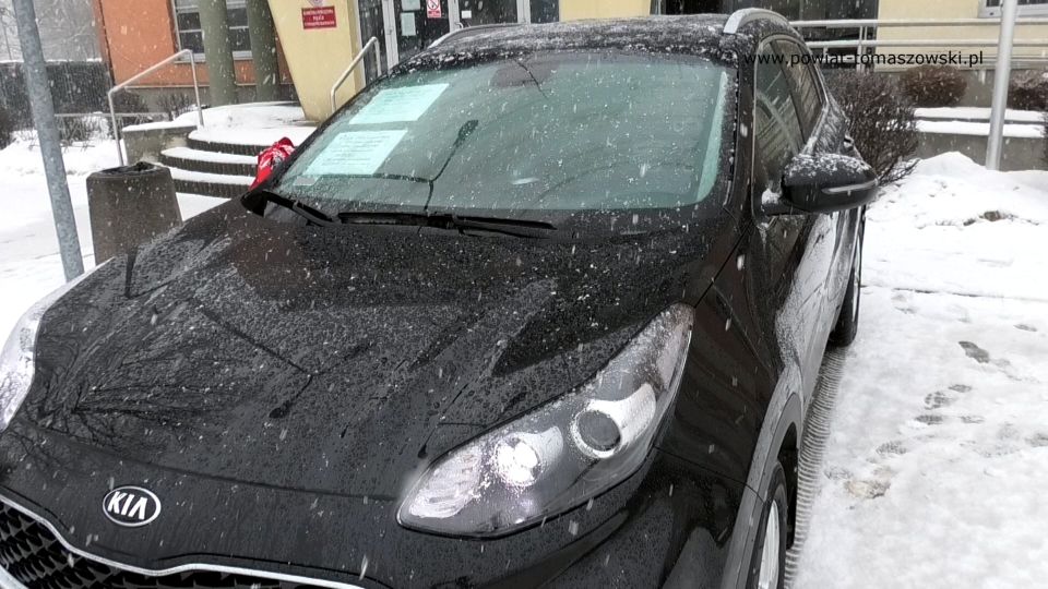 Nowy samochód dla Policji z dofinansowaniem Powiatu Tomaszowskiego i Gminy Tomaszów Mazowiecki