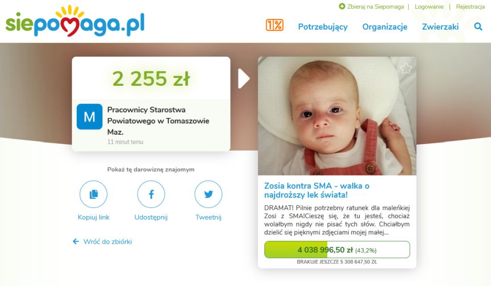 Na zdjęciu: Pracownicy Starostwa Powiatowego w Tomaszowie Mazowieckim również włączyli się w zbiórkę na rzecz Zosi Bigos – 5-miesięcznej tomaszowianki chorej na rdzeniowy zanik mięśni. 